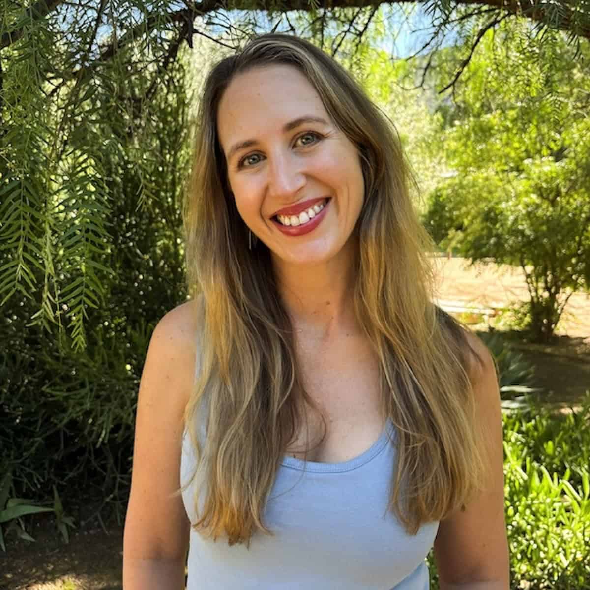 casey the roasted rose - eating for perimenopause