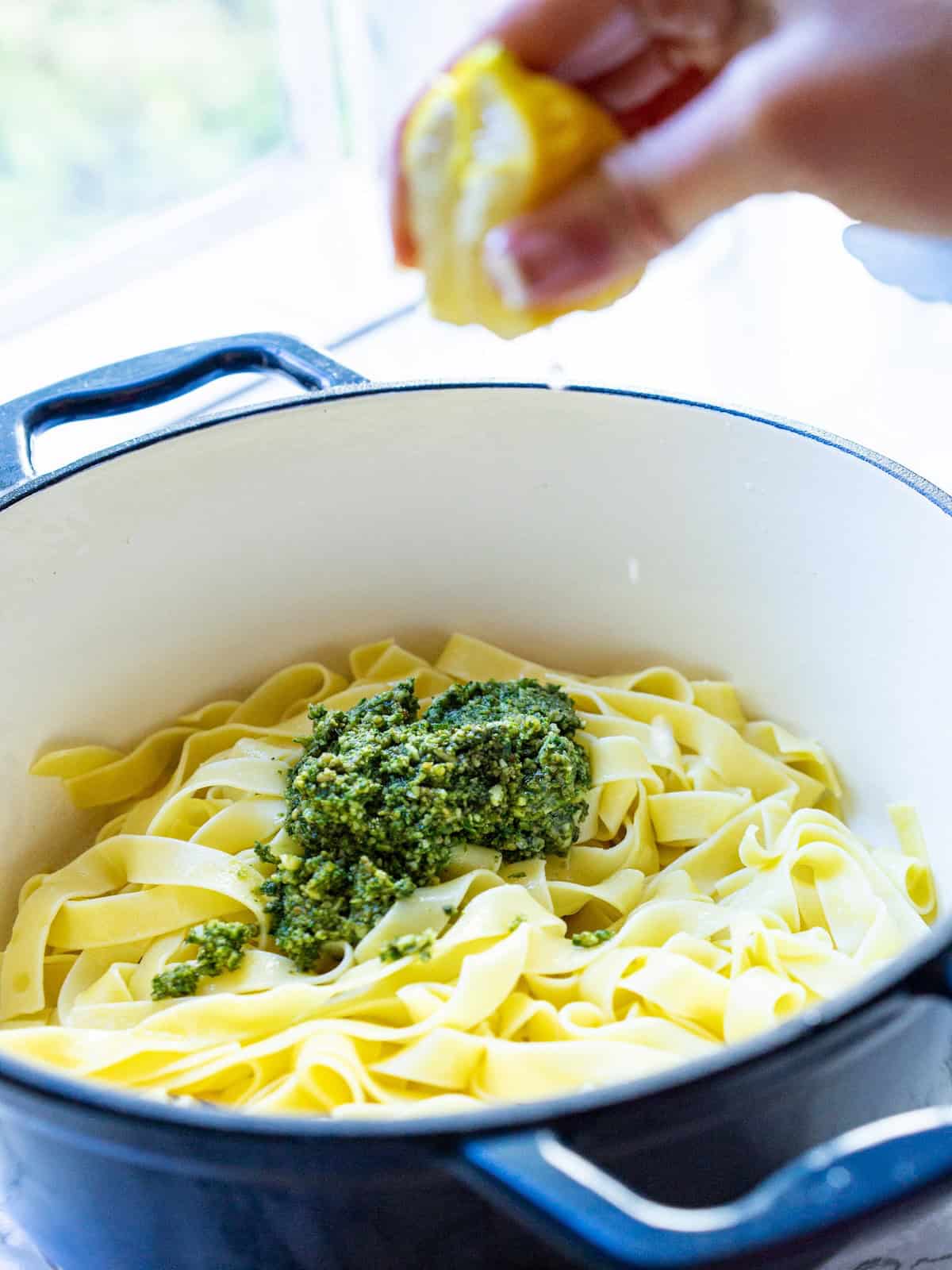 pasta with lemon and walnut pesto