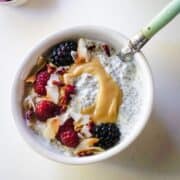 chia pudding with yogurt