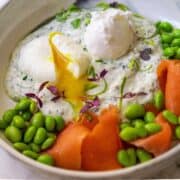 Smoked salmon breakfast