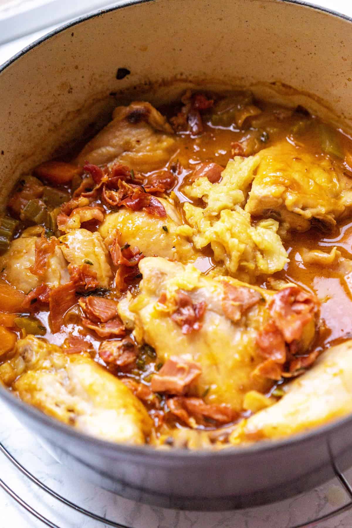 Braised chicken thighs and drumsticks