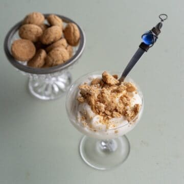 lemon yogurt dessert with amaretti biscuits