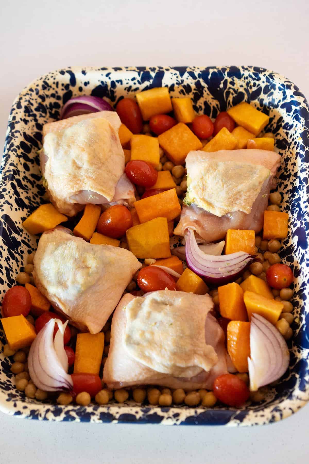 sheetpan chicken thighs and veggies